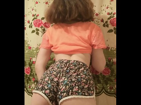 ❤️ Секси младо бебе кое ги соблекува шорцевите пред камера ❌ Порно на mk.epicpornvideos-com.ru ❌️❤